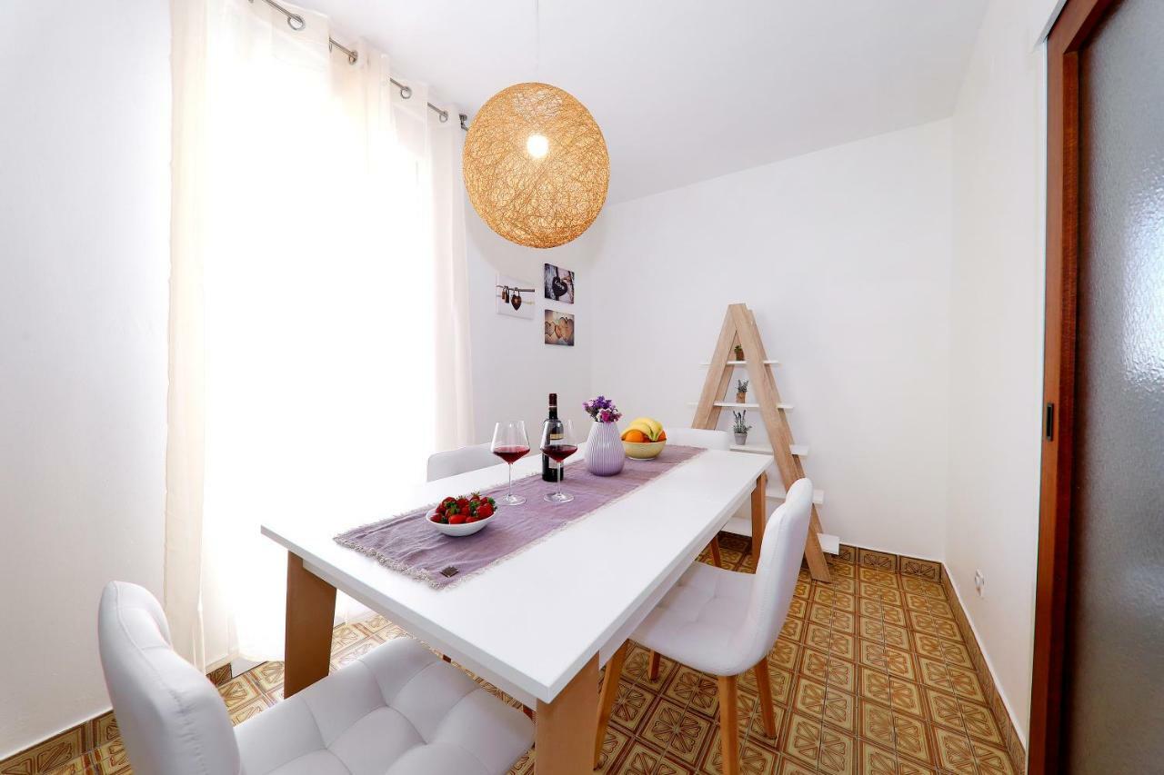 Appartamento Grande Riposo Zara Esterno foto